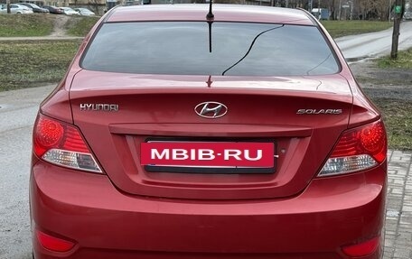Hyundai Solaris II рестайлинг, 2012 год, 620 000 рублей, 3 фотография
