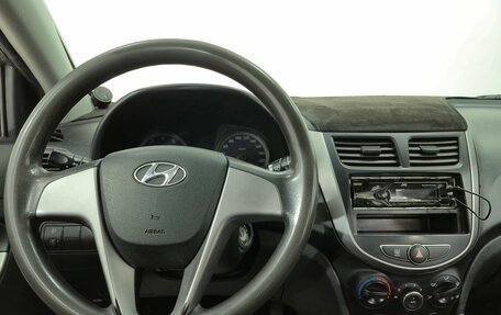 Hyundai Solaris II рестайлинг, 2014 год, 750 000 рублей, 11 фотография