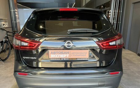 Nissan Qashqai, 2021 год, 1 855 000 рублей, 6 фотография