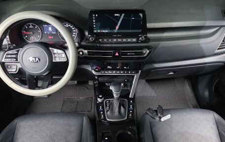 KIA Seltos I, 2021 год, 2 600 000 рублей, 6 фотография