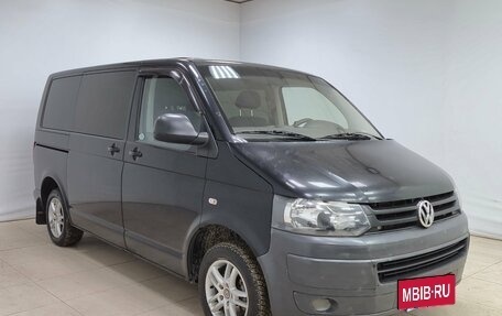 Volkswagen Caravelle T5, 2013 год, 1 880 000 рублей, 3 фотография