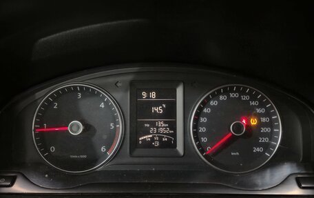 Volkswagen Caravelle T5, 2013 год, 1 880 000 рублей, 17 фотография