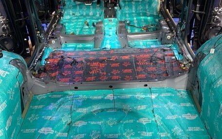 Volkswagen Tiguan II, 2021 год, 4 000 000 рублей, 12 фотография