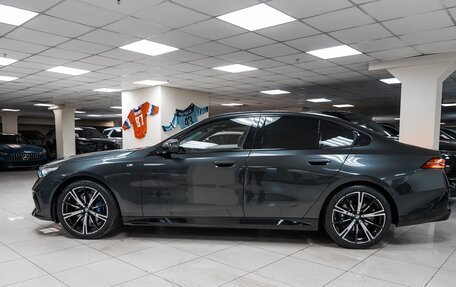 BMW 5 серия, 2025 год, 8 800 000 рублей, 5 фотография