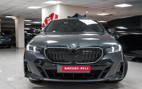 BMW 5 серия, 2025 год, 8 800 000 рублей, 6 фотография