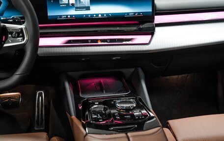 BMW 5 серия, 2025 год, 8 800 000 рублей, 27 фотография