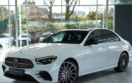 Mercedes-Benz E-Класс, 2023 год, 6 200 000 рублей, 7 фотография