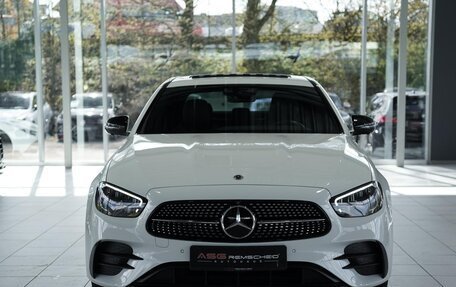 Mercedes-Benz E-Класс, 2023 год, 6 200 000 рублей, 5 фотография