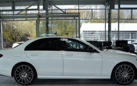 Mercedes-Benz E-Класс, 2023 год, 6 200 000 рублей, 6 фотография