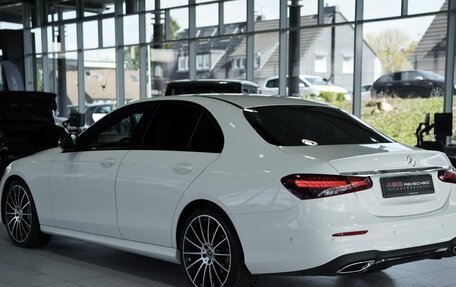 Mercedes-Benz E-Класс, 2023 год, 6 200 000 рублей, 8 фотография
