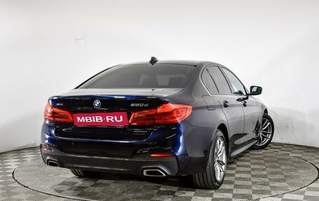 BMW 5 серия, 2019 год, 3 740 000 рублей, 2 фотография