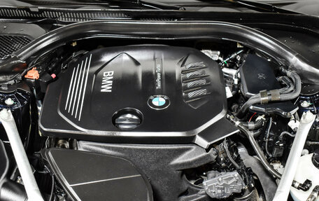 BMW 5 серия, 2019 год, 3 740 000 рублей, 11 фотография