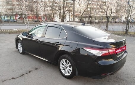 Toyota Camry, 2019 год, 2 350 000 рублей, 5 фотография