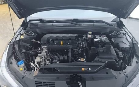 Hyundai Elantra, 2022 год, 1 680 000 рублей, 15 фотография