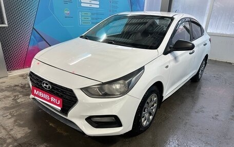 Hyundai Solaris II рестайлинг, 2018 год, 850 000 рублей, 8 фотография