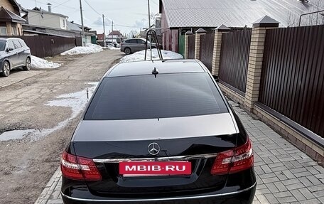 Mercedes-Benz E-Класс, 2012 год, 1 750 000 рублей, 5 фотография