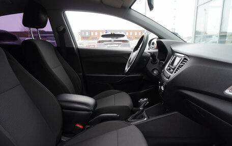 Hyundai Solaris II рестайлинг, 2020 год, 1 605 000 рублей, 19 фотография