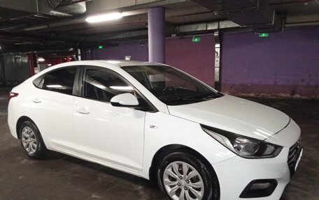 Hyundai Solaris II рестайлинг, 2019 год, 680 000 рублей, 3 фотография