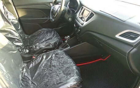 Hyundai Solaris II рестайлинг, 2019 год, 680 000 рублей, 8 фотография