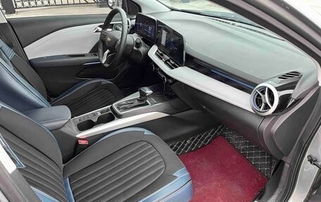 Chevrolet Cruze II, 2023 год, 1 420 000 рублей, 9 фотография