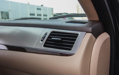 Cadillac Escalade III, 2011 год, 1 699 000 рублей, 12 фотография