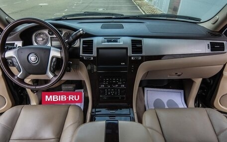 Cadillac Escalade III, 2011 год, 1 699 000 рублей, 7 фотография