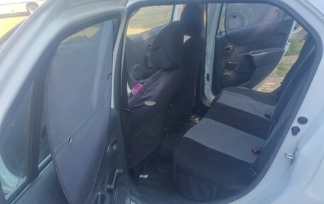 Renault Logan II, 2015 год, 745 000 рублей, 8 фотография