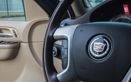 Cadillac Escalade III, 2011 год, 1 699 000 рублей, 15 фотография