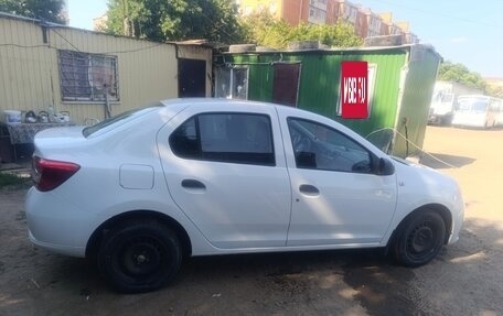 Renault Logan II, 2015 год, 745 000 рублей, 3 фотография