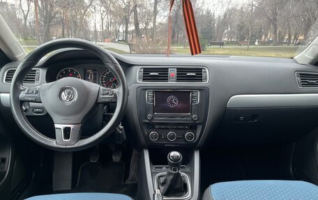 Volkswagen Jetta VI, 2013 год, 1 250 000 рублей, 7 фотография