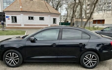 Volkswagen Jetta VI, 2013 год, 1 250 000 рублей, 4 фотография