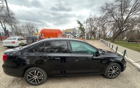 Volkswagen Jetta VI, 2013 год, 1 250 000 рублей, 14 фотография