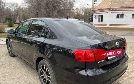 Volkswagen Jetta VI, 2013 год, 1 250 000 рублей, 8 фотография