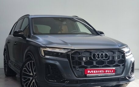 Audi SQ7, 2024 год, 17 900 000 рублей, 3 фотография