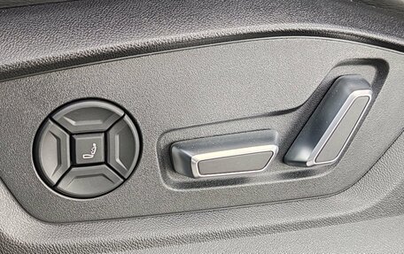 Audi SQ7, 2024 год, 17 900 000 рублей, 17 фотография