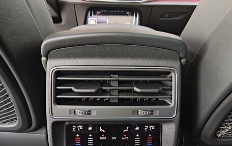 Audi SQ7, 2024 год, 17 900 000 рублей, 35 фотография