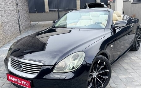 Lexus SC II рестайлинг, 2004 год, 2 850 000 рублей, 1 фотография