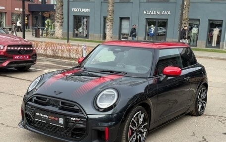 MINI Hatch, 2025 год, 1 фотография