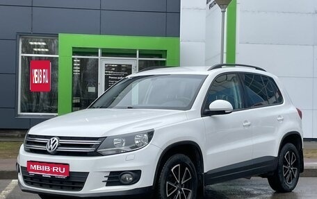 Volkswagen Tiguan I, 2011 год, 900 000 рублей, 1 фотография