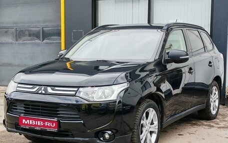 Mitsubishi Outlander III рестайлинг 3, 2012 год, 1 490 000 рублей, 1 фотография