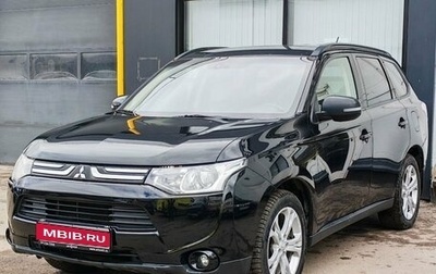 Mitsubishi Outlander III рестайлинг 3, 2012 год, 1 490 000 рублей, 1 фотография