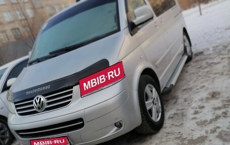 Volkswagen Transporter T5 рестайлинг, 2004 год, 1 500 000 рублей, 1 фотография