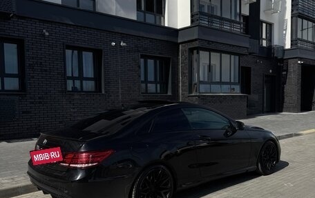 Mercedes-Benz E-Класс, 2015 год, 1 670 000 рублей, 7 фотография