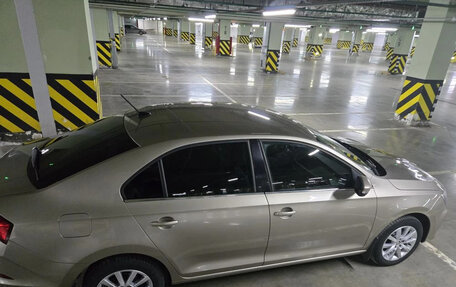 Skoda Rapid II, 2022 год, 1 600 000 рублей, 2 фотография