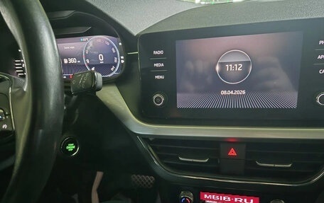 Skoda Rapid II, 2022 год, 1 600 000 рублей, 15 фотография