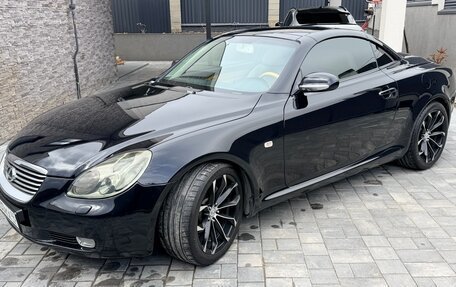 Lexus SC II рестайлинг, 2004 год, 2 850 000 рублей, 15 фотография