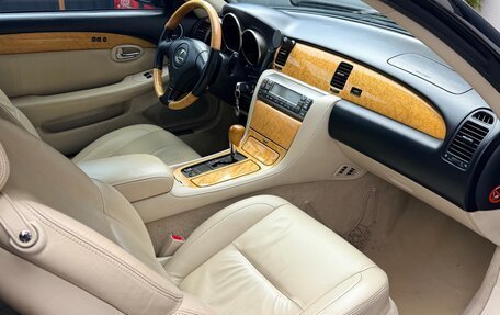 Lexus SC II рестайлинг, 2004 год, 2 850 000 рублей, 23 фотография