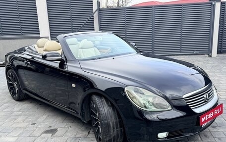 Lexus SC II рестайлинг, 2004 год, 2 850 000 рублей, 5 фотография