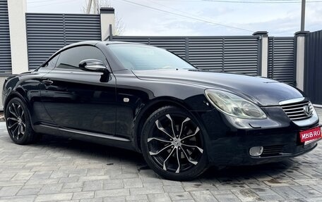 Lexus SC II рестайлинг, 2004 год, 2 850 000 рублей, 10 фотография