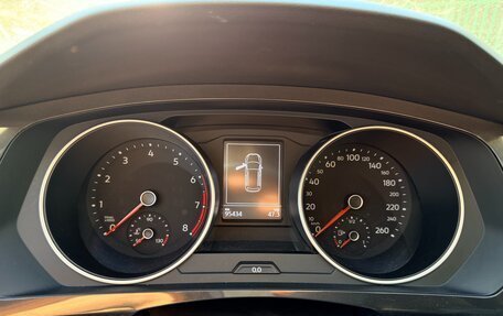 Volkswagen Tiguan II, 2019 год, 2 400 000 рублей, 8 фотография